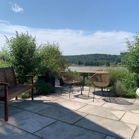Stille X Weite - Hochwertige Wohnung Mit See-Panorama Kronburg Zewnętrze zdjęcie