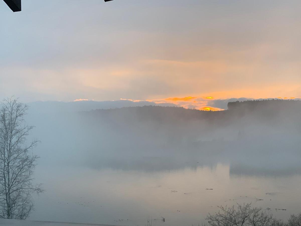 Stille X Weite - Hochwertige Wohnung Mit See-Panorama Kronburg Zewnętrze zdjęcie