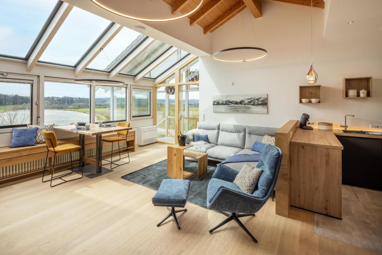 Stille X Weite - Hochwertige Wohnung Mit See-Panorama Kronburg Zewnętrze zdjęcie
