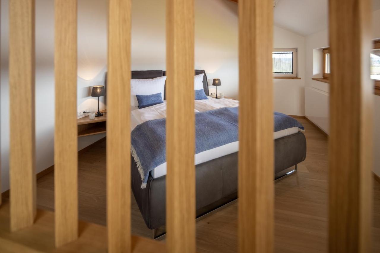 Stille X Weite - Hochwertige Wohnung Mit See-Panorama Kronburg Zewnętrze zdjęcie