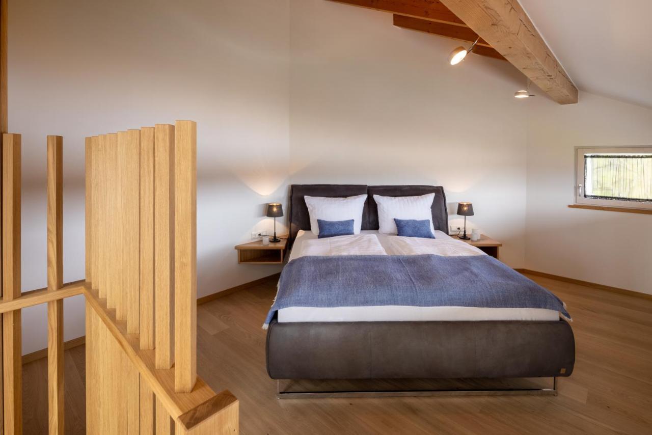 Stille X Weite - Hochwertige Wohnung Mit See-Panorama Kronburg Zewnętrze zdjęcie